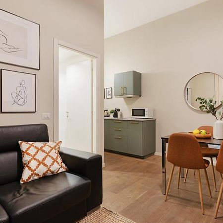 New & Cozy Apt In Porta Romana Milano Esterno foto