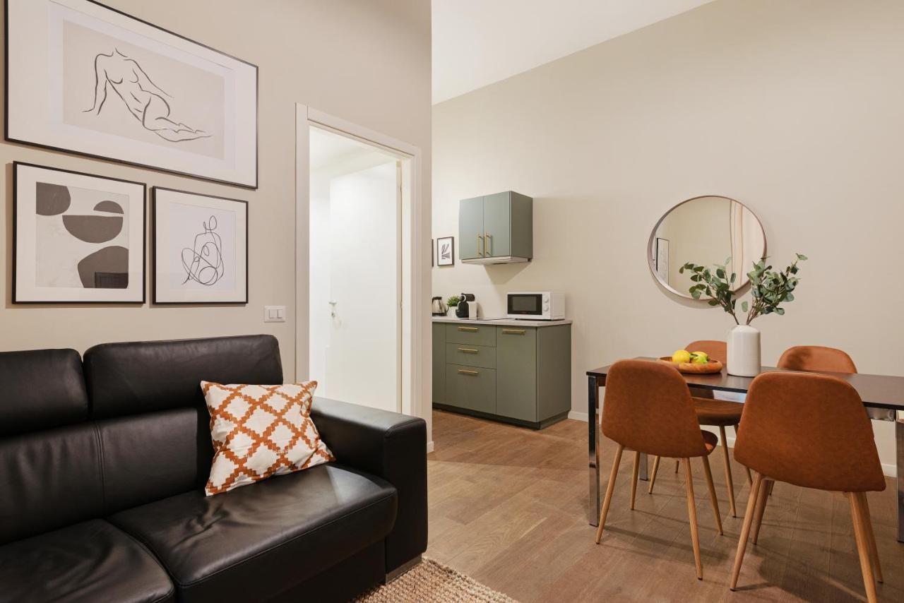 New & Cozy Apt In Porta Romana Milano Esterno foto